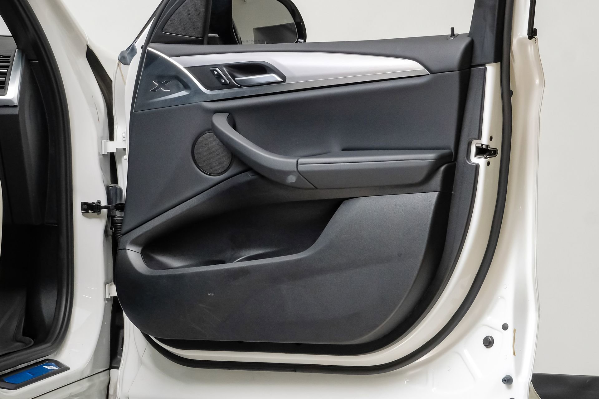 Used 2023 BMW X3 sDrive30i w/ M Sport Package image 47