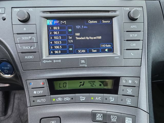 Used 2014 Toyota Prius Four FWD image 18