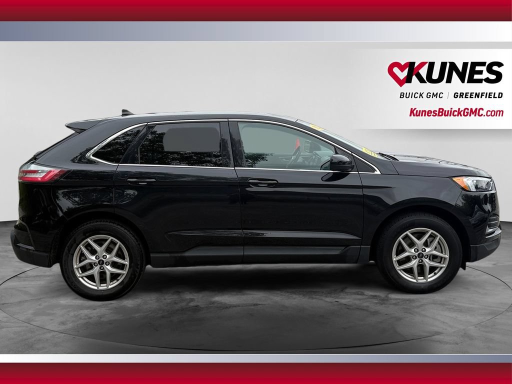 Used 2024 Ford Edge SEL AWD/4WD image 12