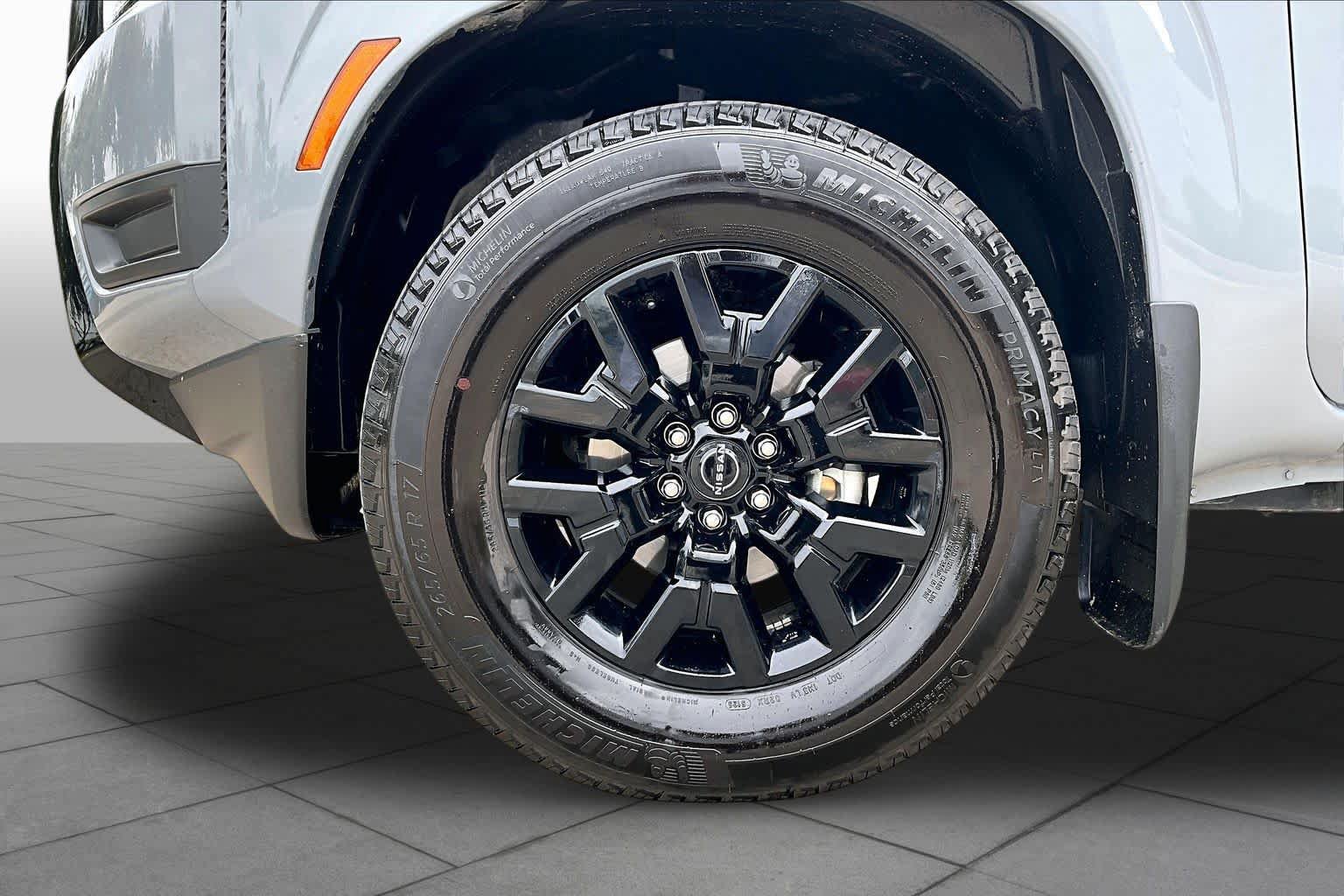 Certified 2026 Nissan Frontier SV w/ SV Convenience Package RWD image 10