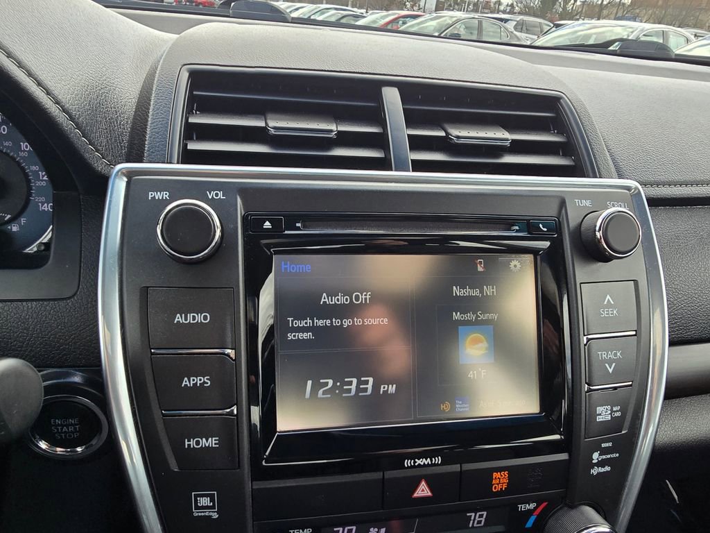 Used 2017 Toyota Camry XLE w/ Moonroof Package image 22