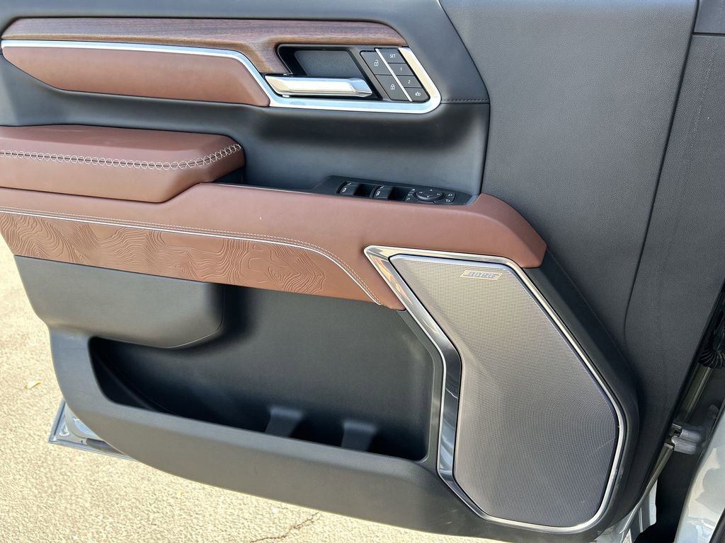 New 2025 GMC Sierra 3500 Denali Ultimate image 23