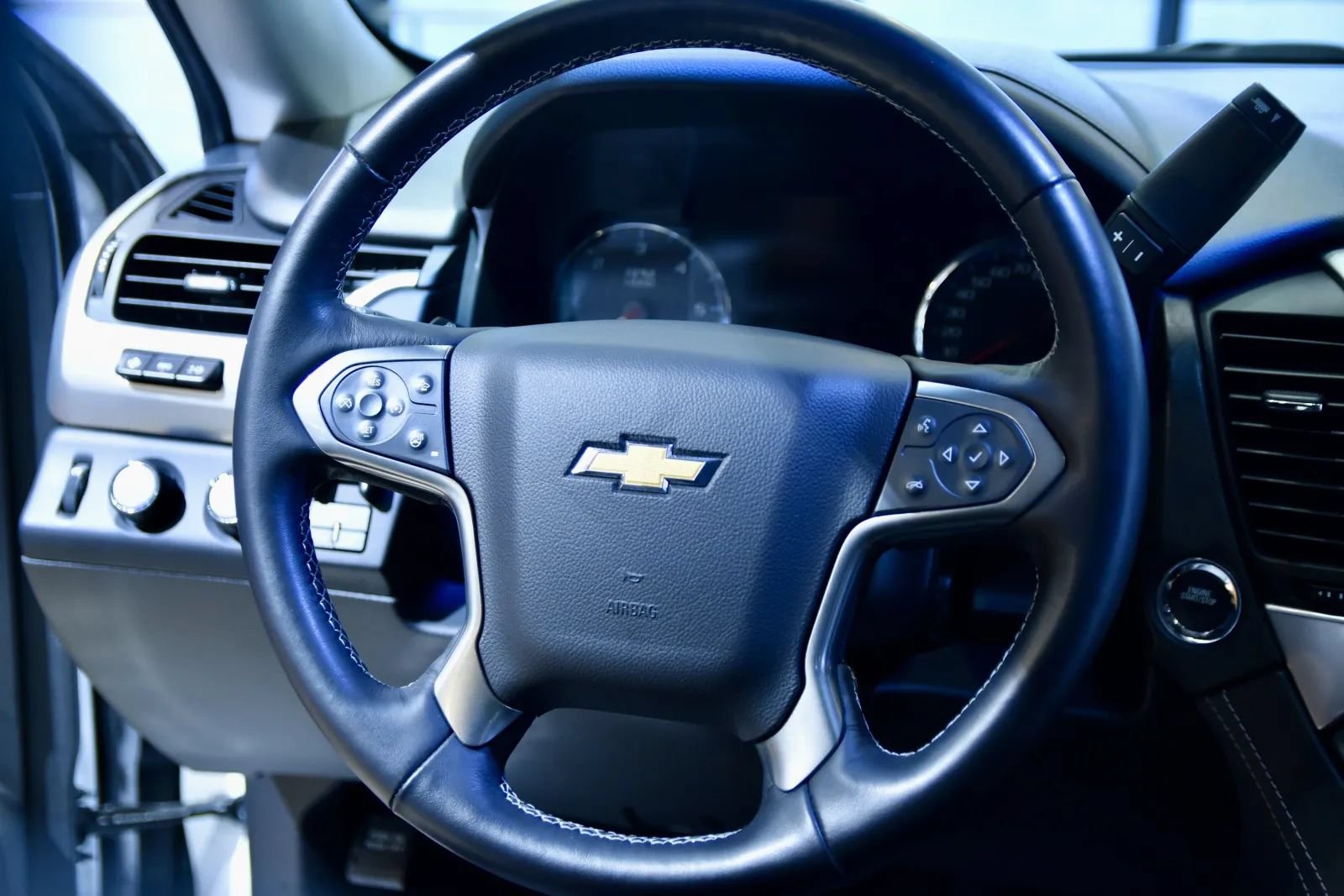 Used 2019 Chevrolet Tahoe Premier AWD/4WD image 21