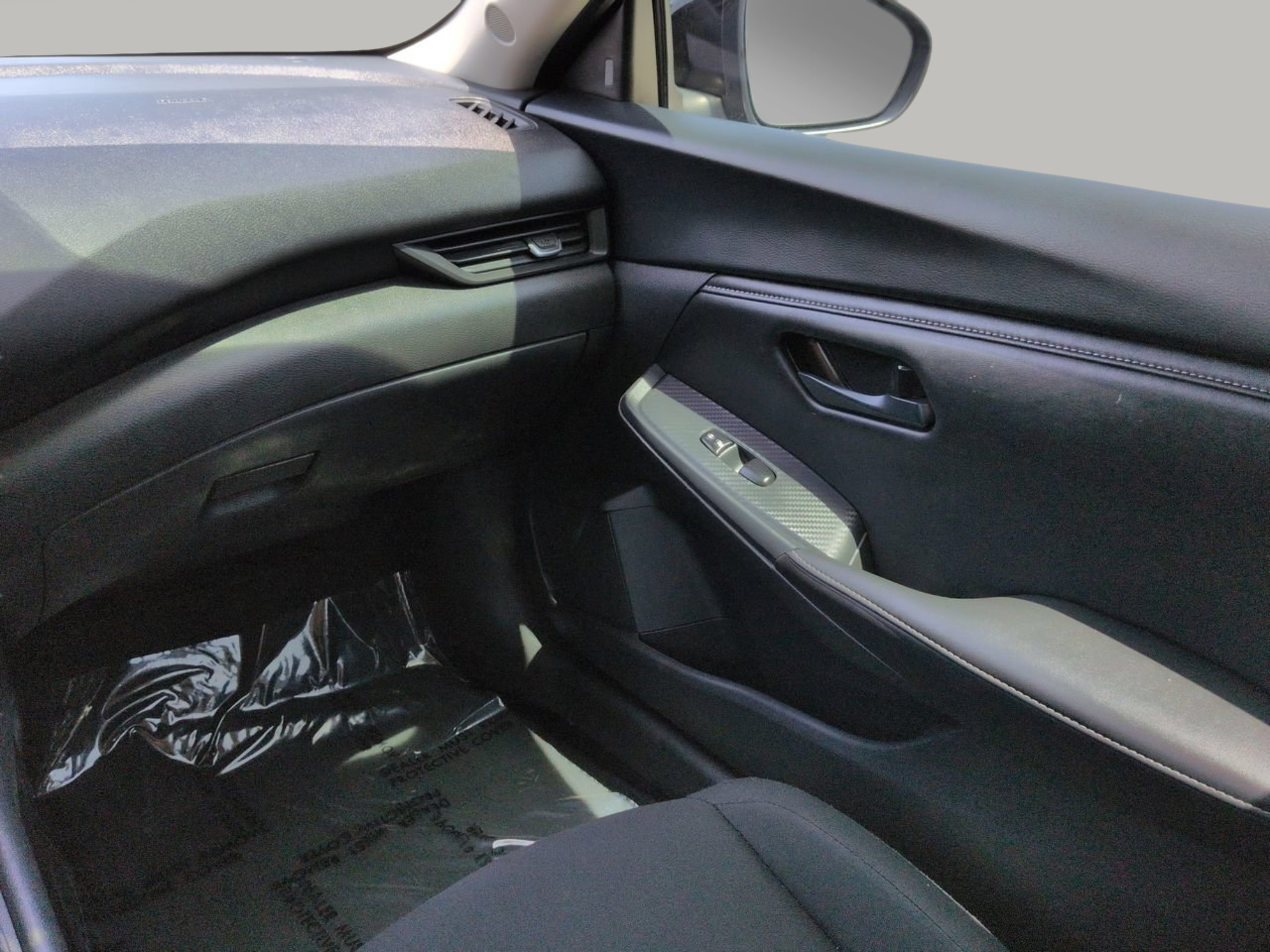 Used 2025 Nissan Sentra S FWD image 20
