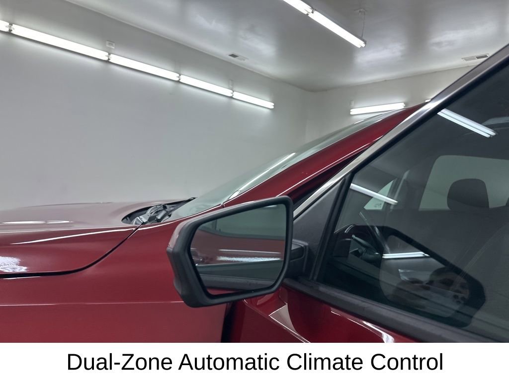 Used 2020 GMC Terrain SLE w/ Driver Convenience Package image 18