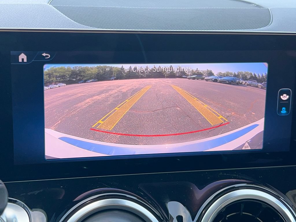 New 2026 Mercedes-Benz GLB 250 4MATIC image 22