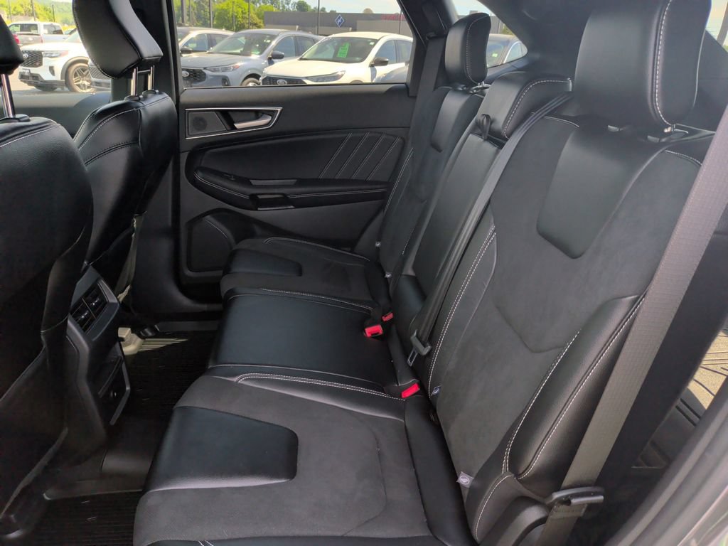 Certified 2023 Ford Edge ST AWD/4WD image 6