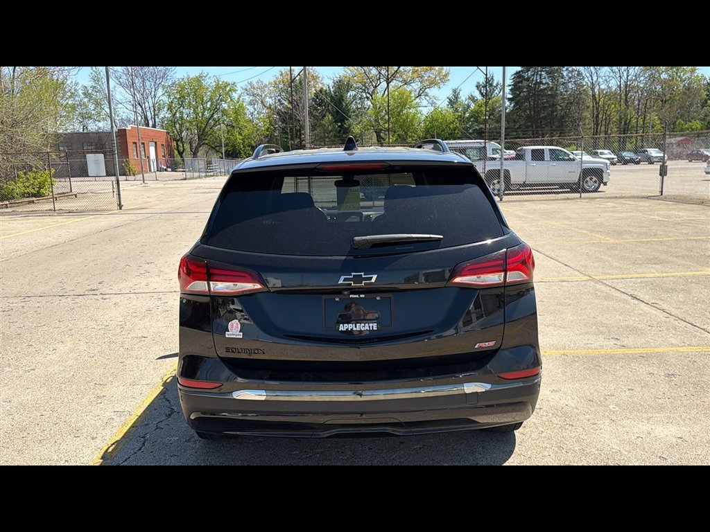 Used 2022 Chevrolet Equinox RS w/ Infotainment Package FWD image 29