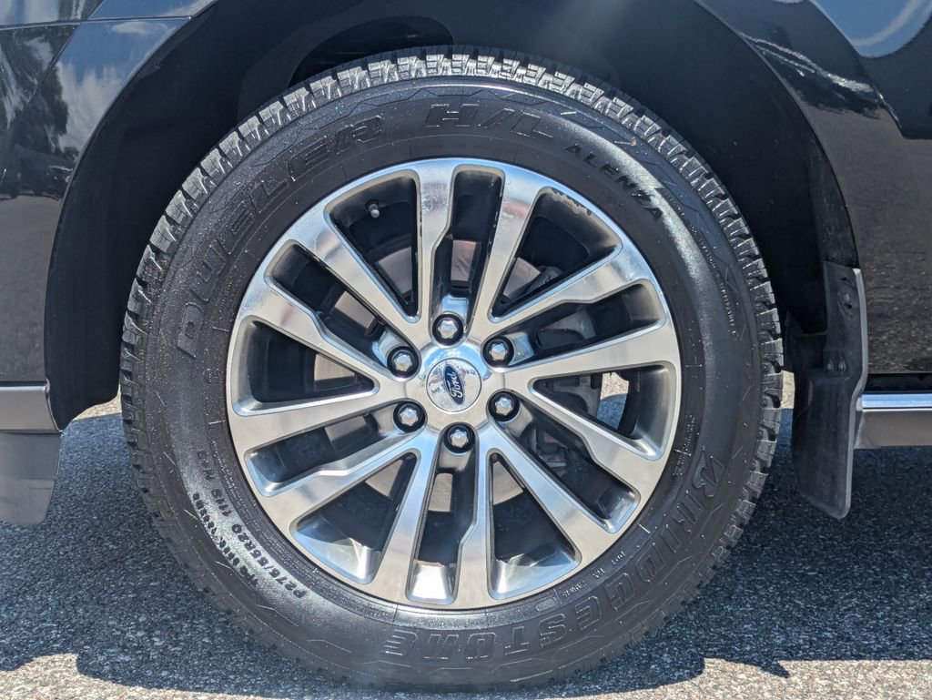 Used 2018 Ford Expedition Max Limited AWD/4WD image 10