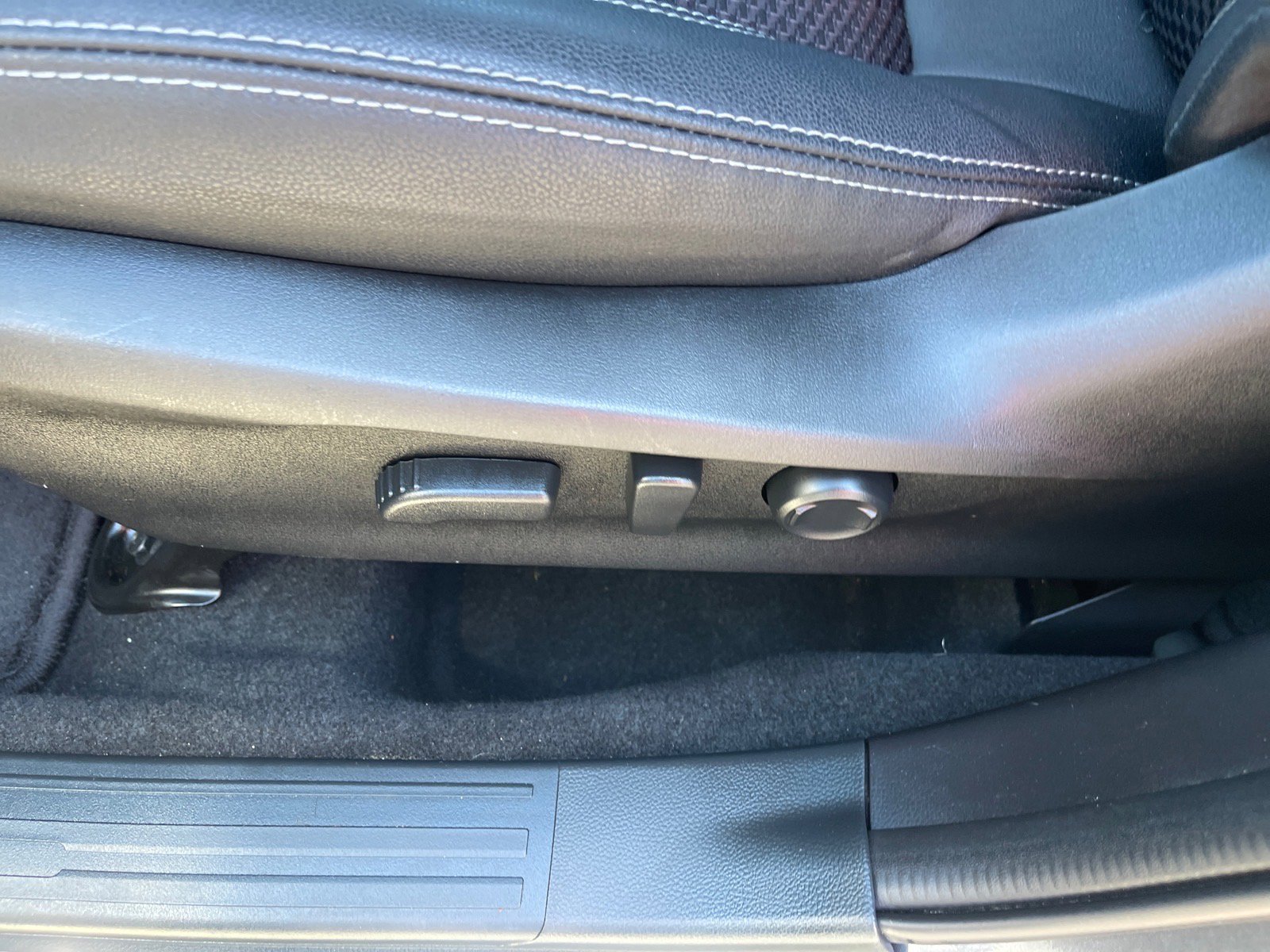 Used 2023 Subaru Forester Premium image 9