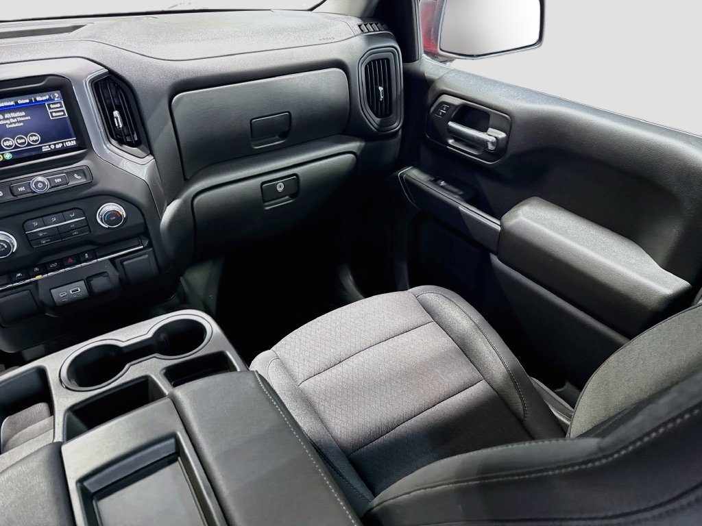 Used 2024 Chevrolet Silverado 1500 Custom w/ LPO, Dark Essentials Package AWD/4WD image 21