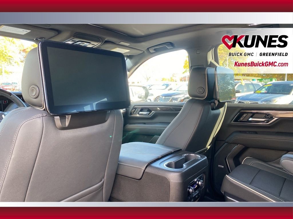 New 2026 GMC Yukon XL Elevation w/ Elevation Premium Package image 38