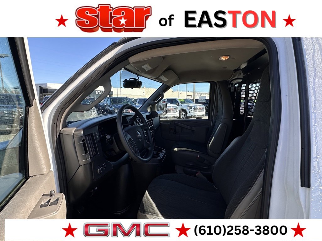 Used 2024 GMC Savana 2500 w/ Driver Convenience Package image 14