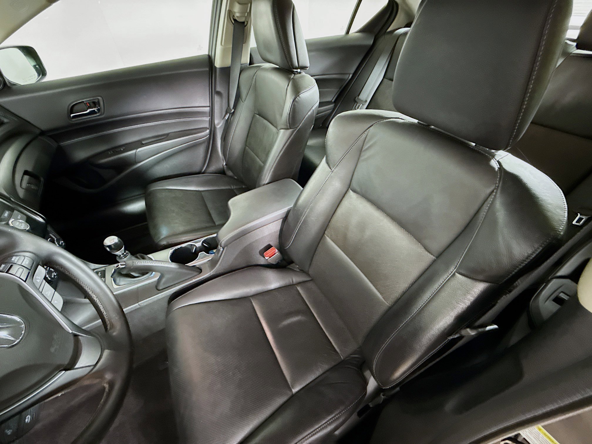 Used 2014 Acura ILX w/ Premium Package image 24