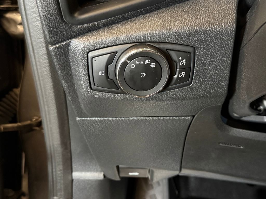 Used 2020 Ford EcoSport Titanium AWD/4WD image 19