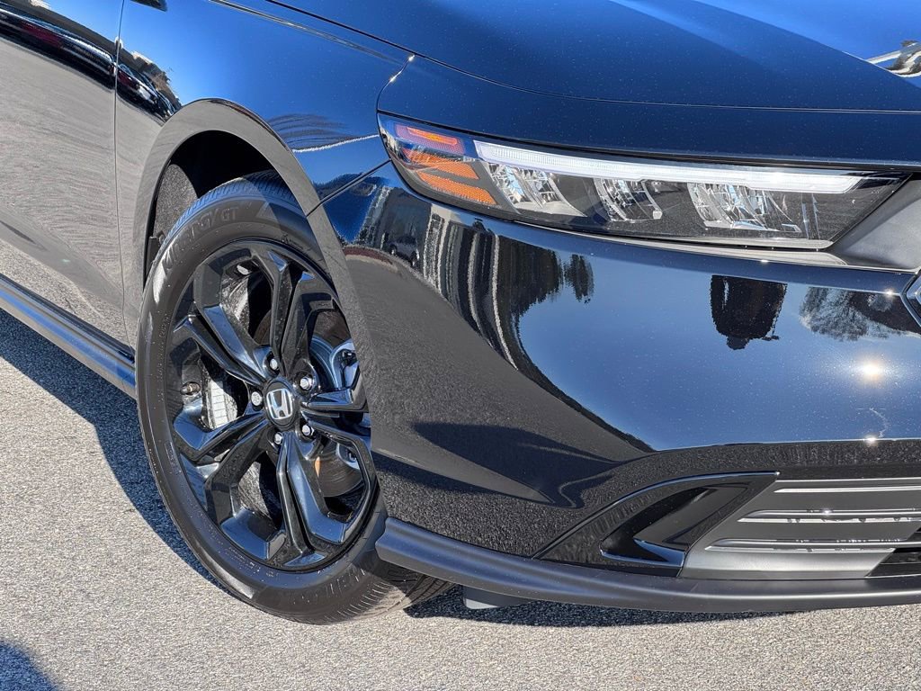 New 2025 Honda Accord SE image 39