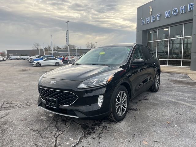 Used 2022 Ford Escape SEL image 2