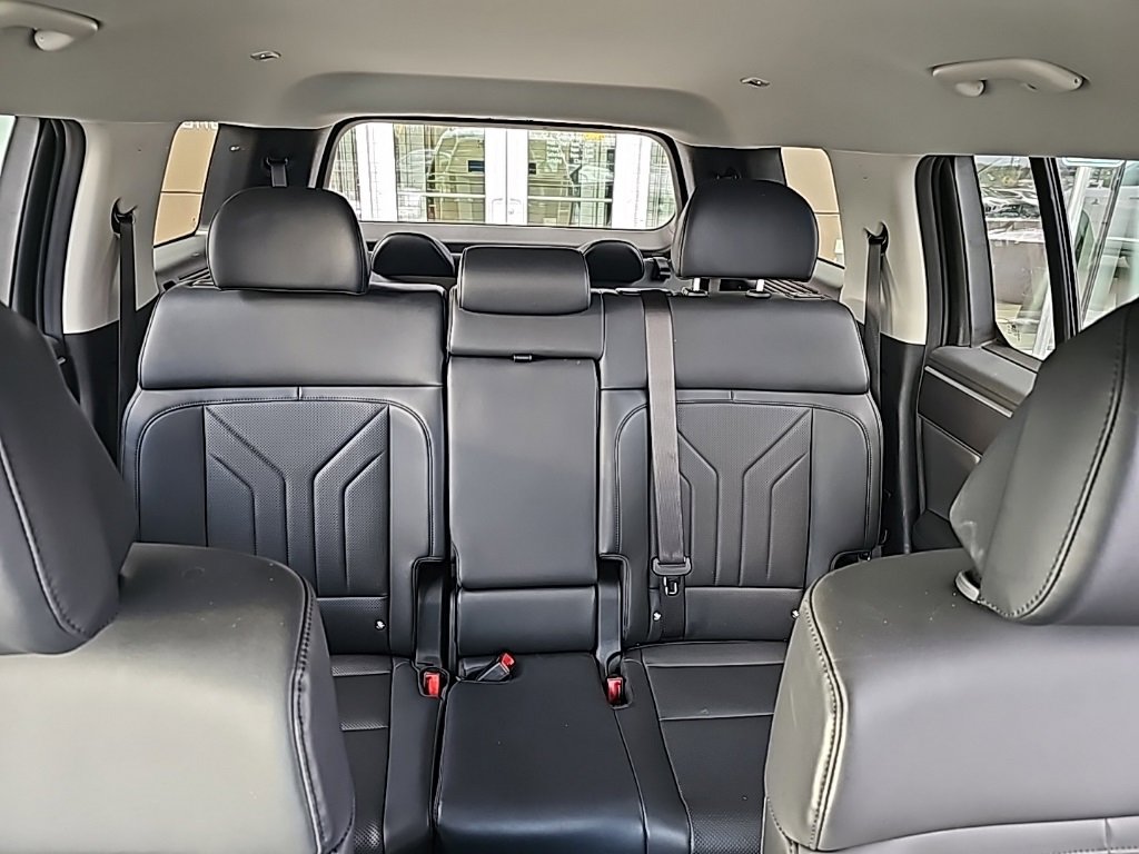 Certified 2025 Hyundai Santa Fe SEL image 26