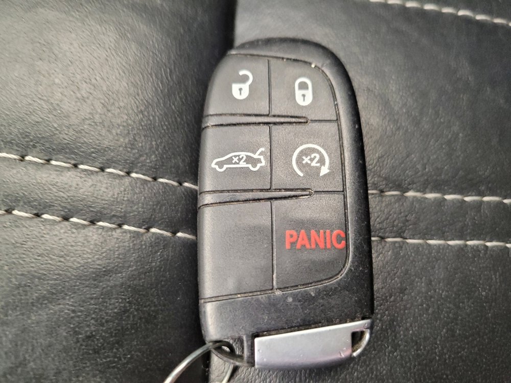 Used 2021 Chrysler 300 S image 32