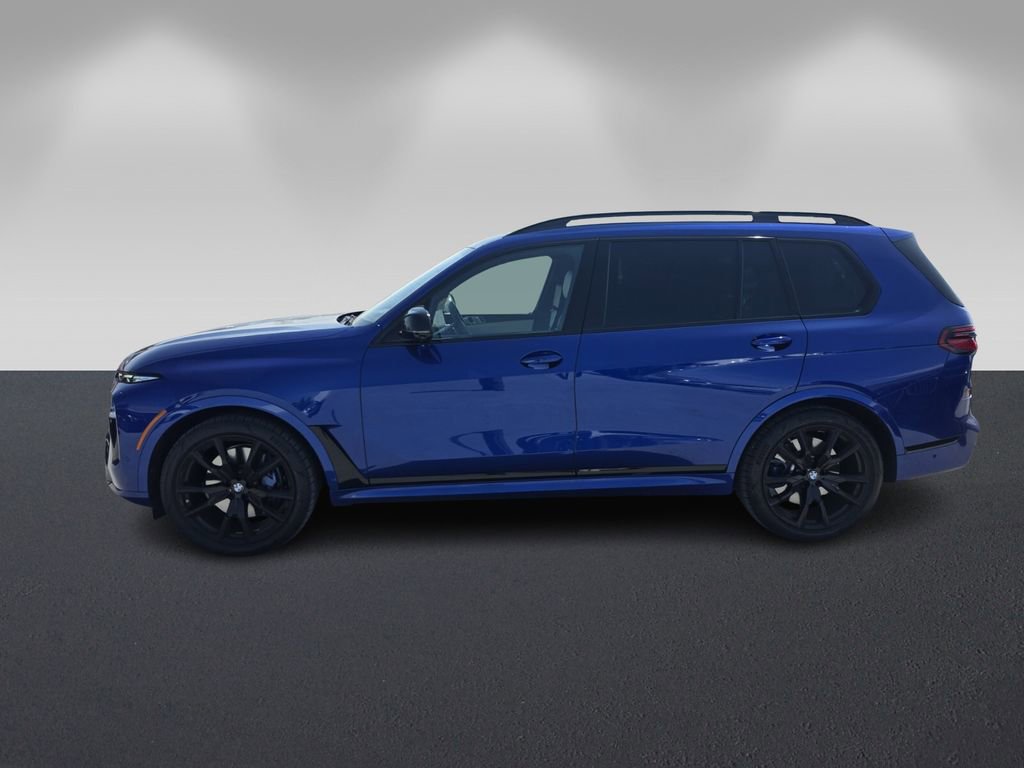 Certified 2025 BMW X7 M60i image 7