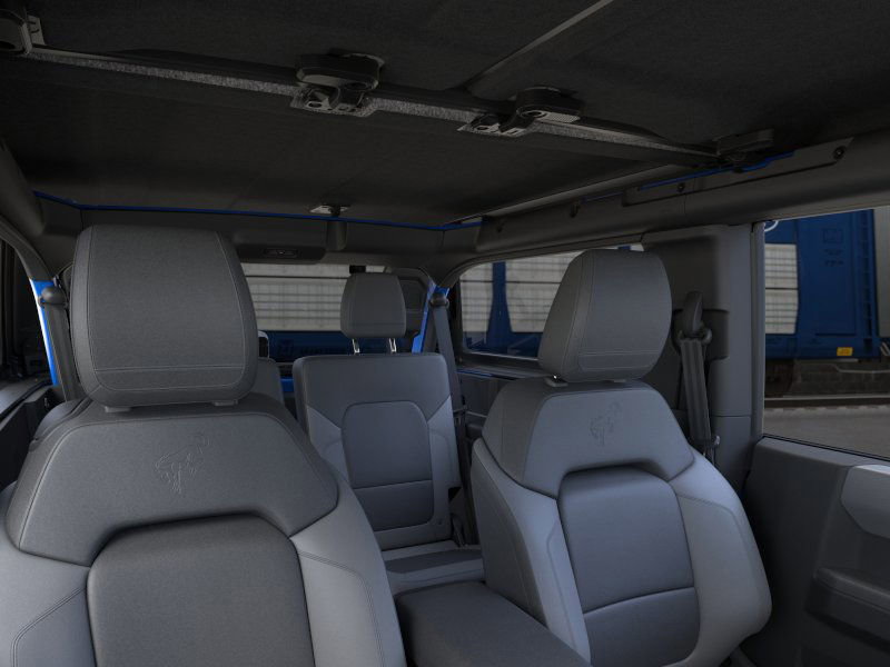 New 2024 Ford Bronco Black Diamond image 12