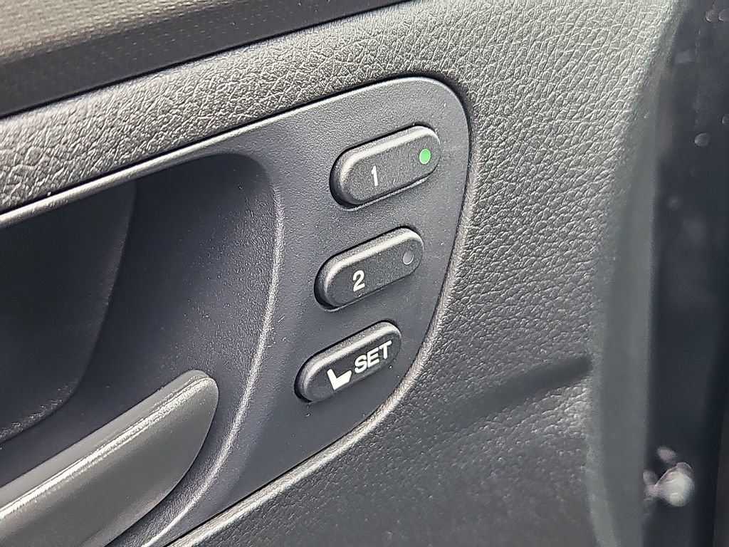 Certified 2025 Honda Passport TrailSport image 20