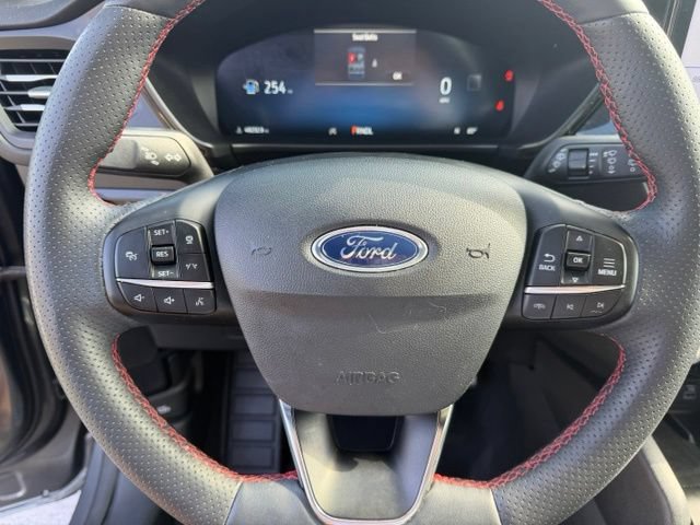 Certified 2023 Ford Escape ST-Line Select w/ Tech Pack #2 AWD/4WD image 13