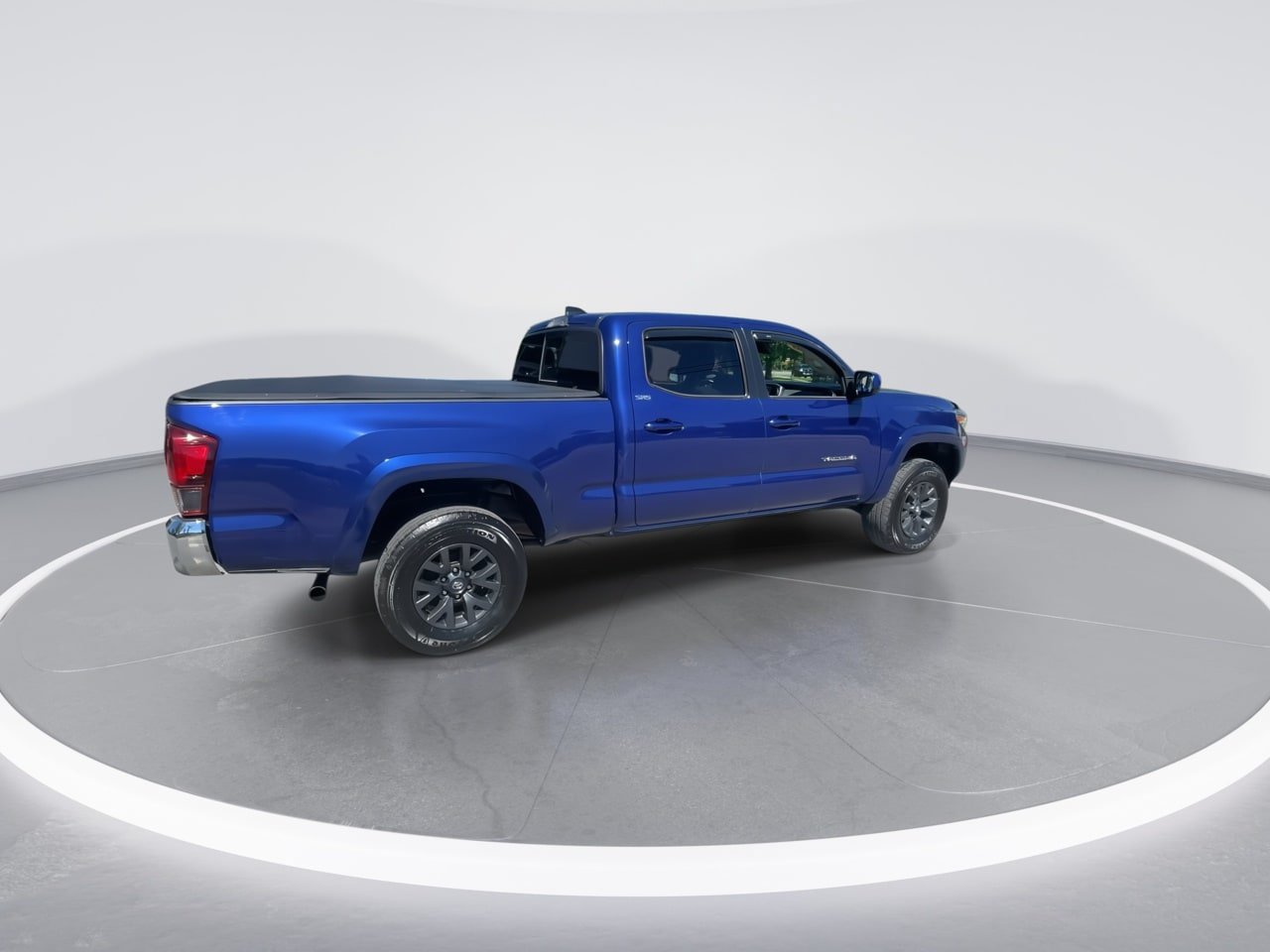 Used 2023 Toyota Tacoma SR5 AWD/4WD image 20