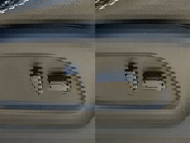 Used 2019 Nissan Titan PRO-4X w/ Pro-4x Convenience Package image 30