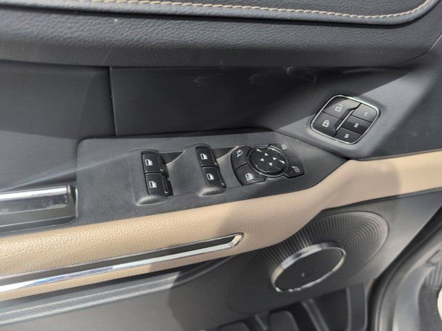 Used 2024 Ford Expedition Max XLT image 13