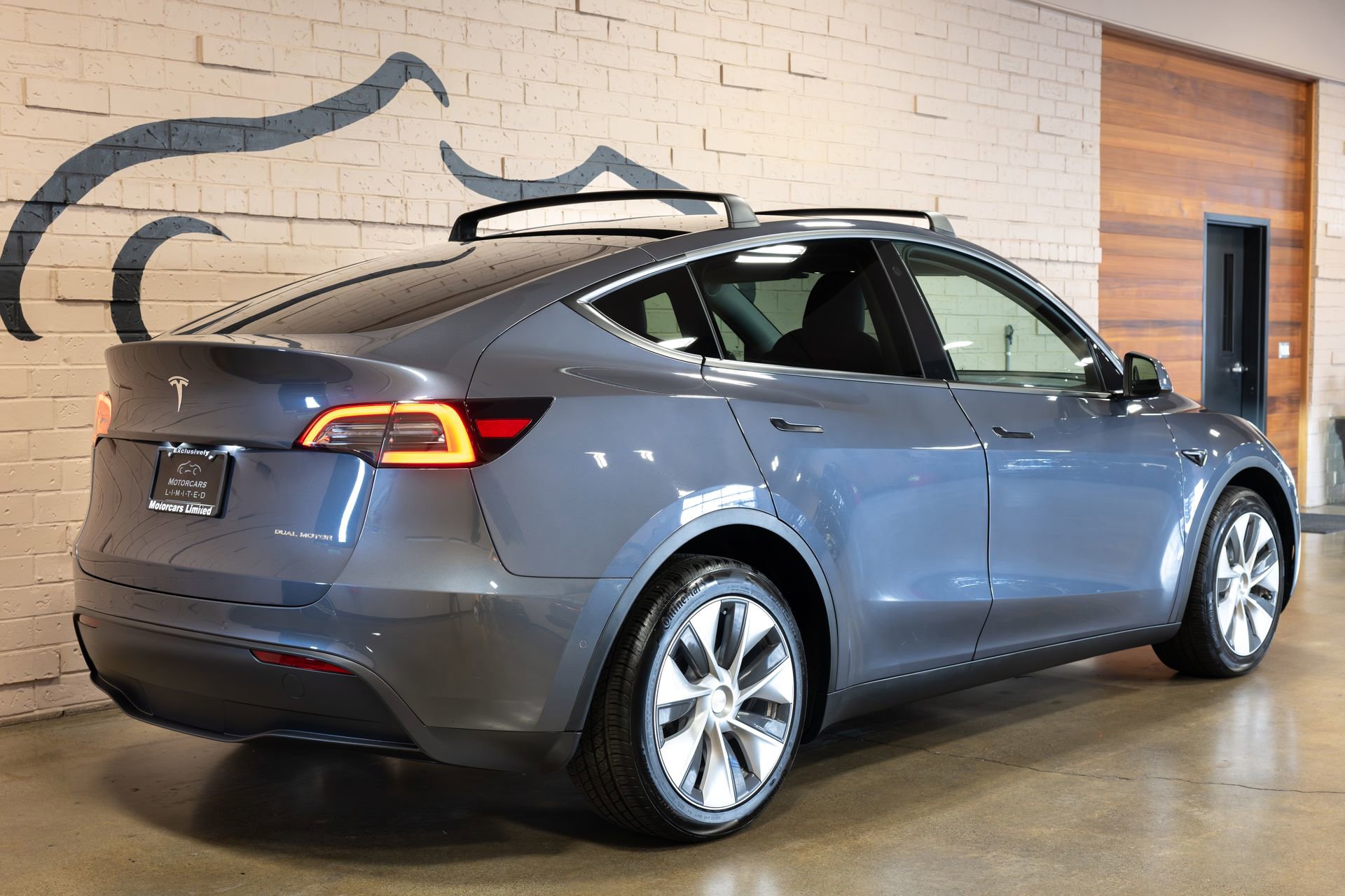 Used 2022 Tesla Model Y Long Range image 4