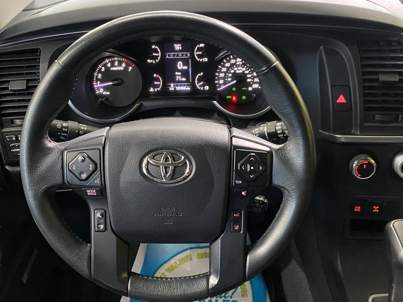 Used 2022 Toyota Sequoia TRD Pro AWD/4WD image 19