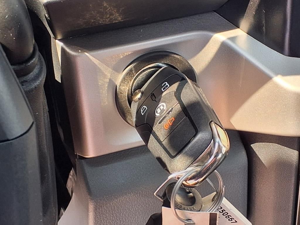 New 2025 Ford F350 XL w/ XL Chrome Package image 11