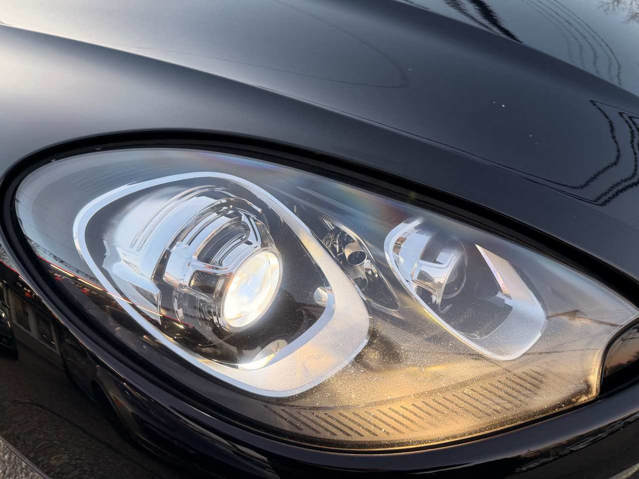 Used 2017 Porsche Macan S image 18