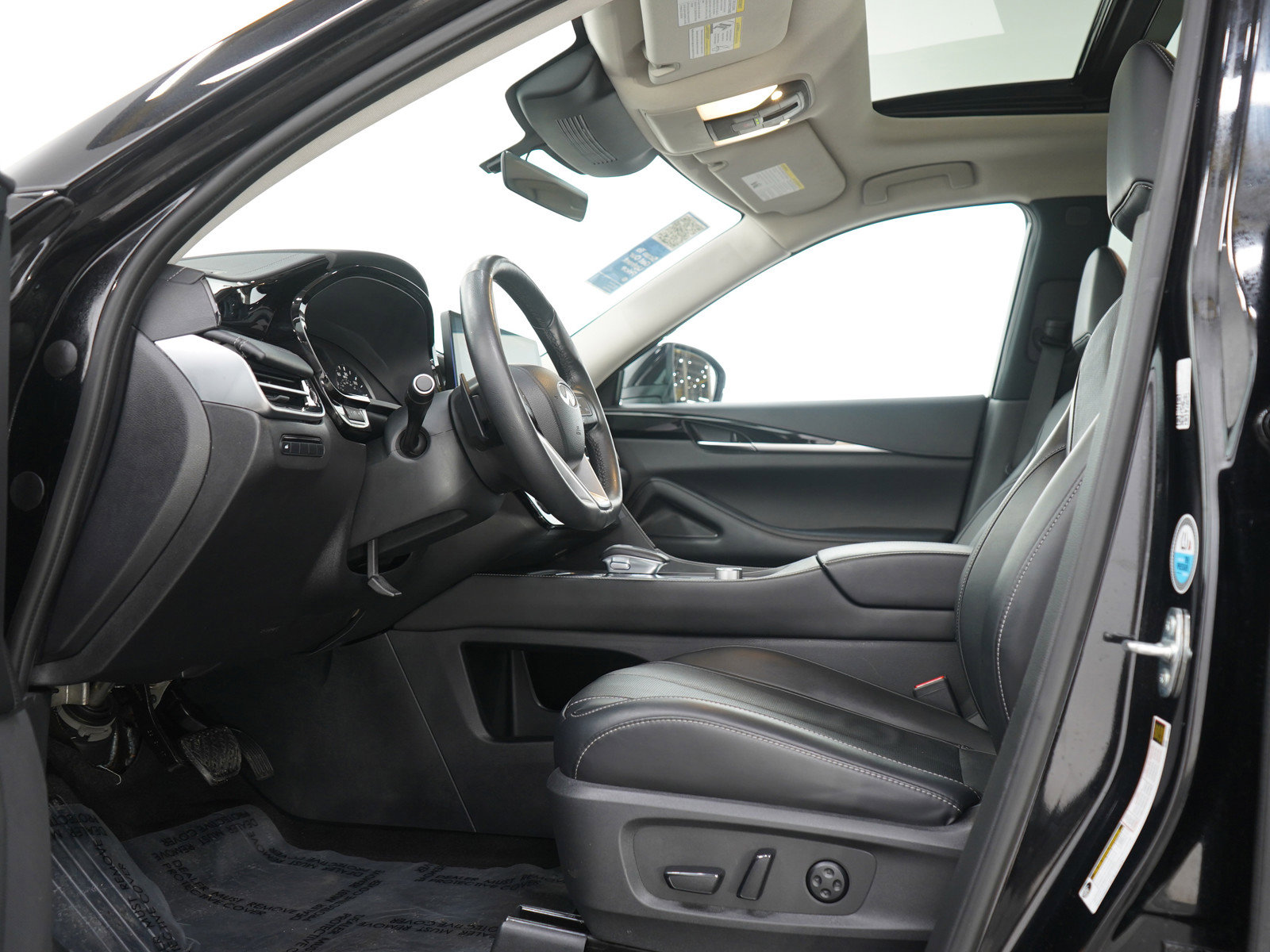 Used 2023 INFINITI QX60 Pure image 24