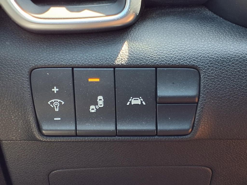 Used 2021 Kia Sportage LX w/ LX Fwd Popular Package image 17