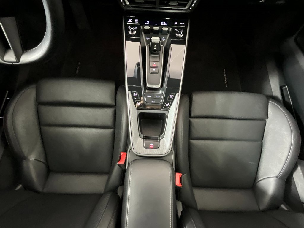 Used 2024 Porsche 911 Carrera image 14