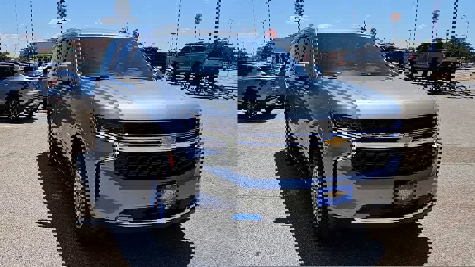 Used 2024 Chevrolet Tahoe LS image 2