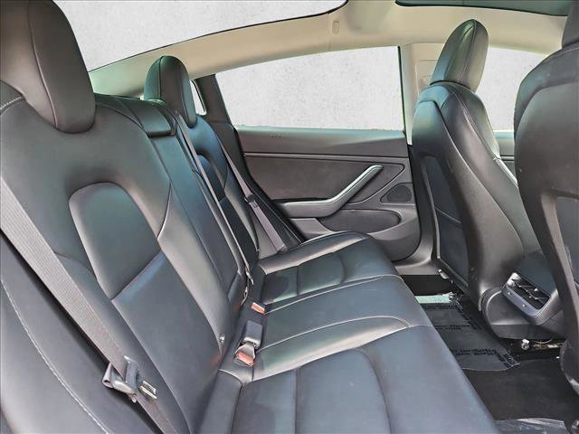 Used 2018 Tesla Model 3 Mid Range RWD image 27