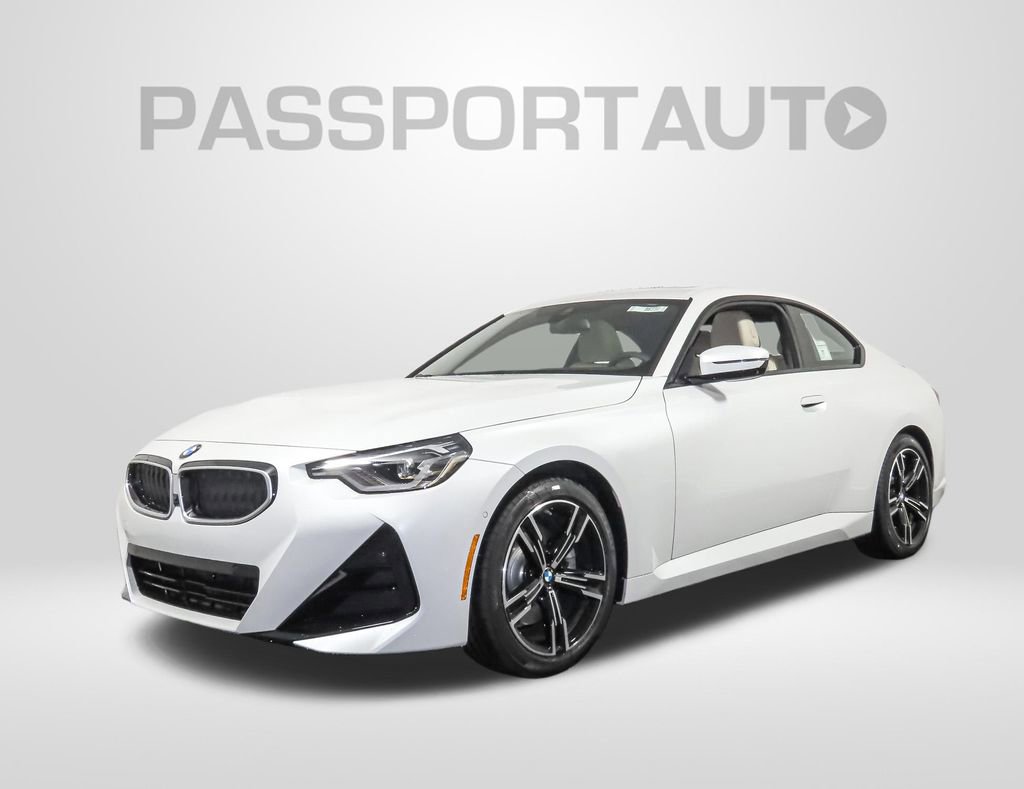 Used 2025 BMW 230i xDrive Coupe w/ M Sport Package AWD/4WD image 1