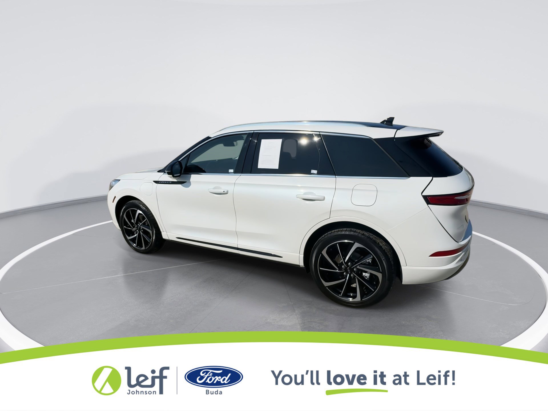 Used 2024 Lincoln Corsair Grand Touring w/ Equipment Group 301A image 8