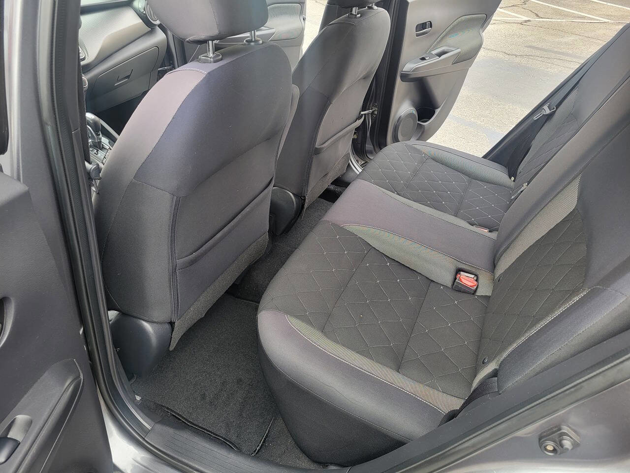 Used 2019 Nissan Kicks S FWD image 17
