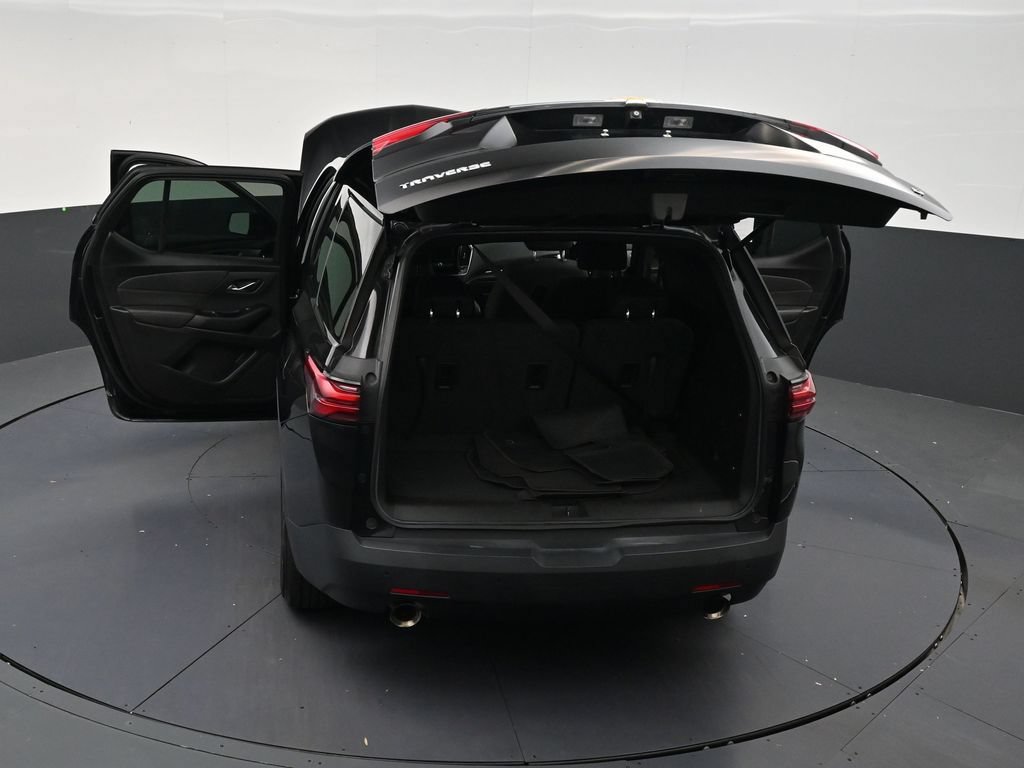 Used 2023 Chevrolet Traverse LT FWD image 33