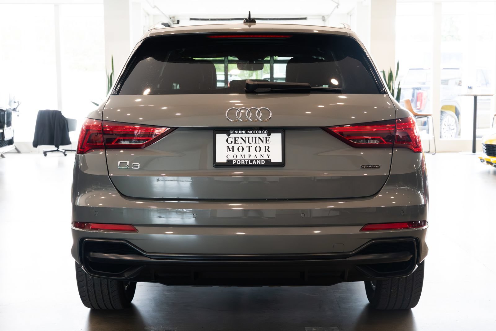 Used 2022 Audi Q3 2.0T Premium AWD/4WD image 5