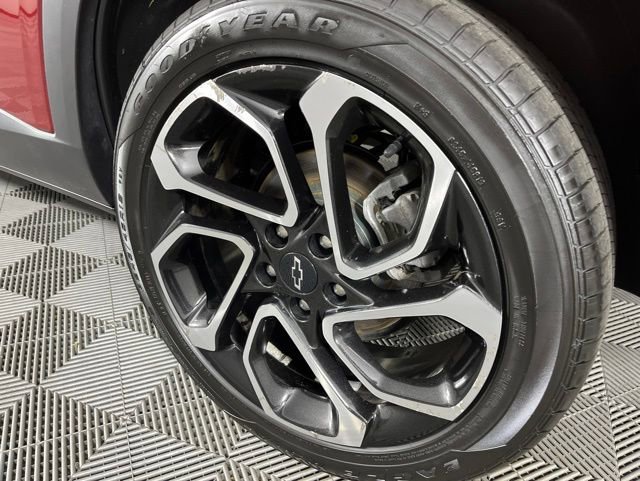 Used 2024 Chevrolet Trax RS w/ Sunroof Package FWD image 10
