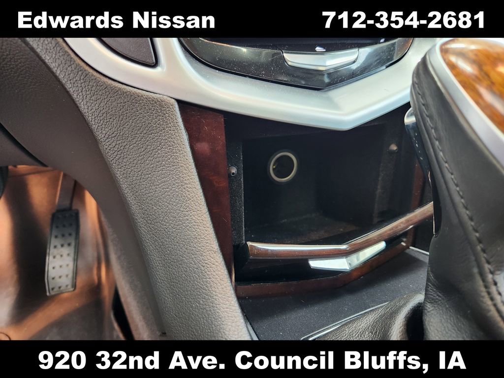 Used 2015 Cadillac SRX Luxury image 39