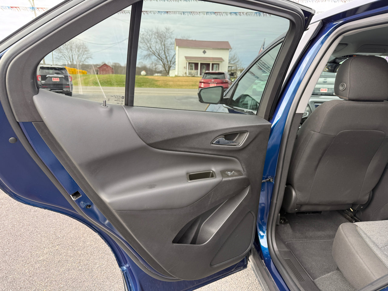 Used 2022 Chevrolet Equinox LT image 18