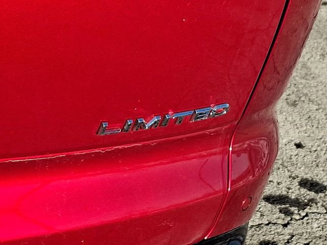 Used 2025 Toyota Crown Signia w/ Advanced Technology Package image 30