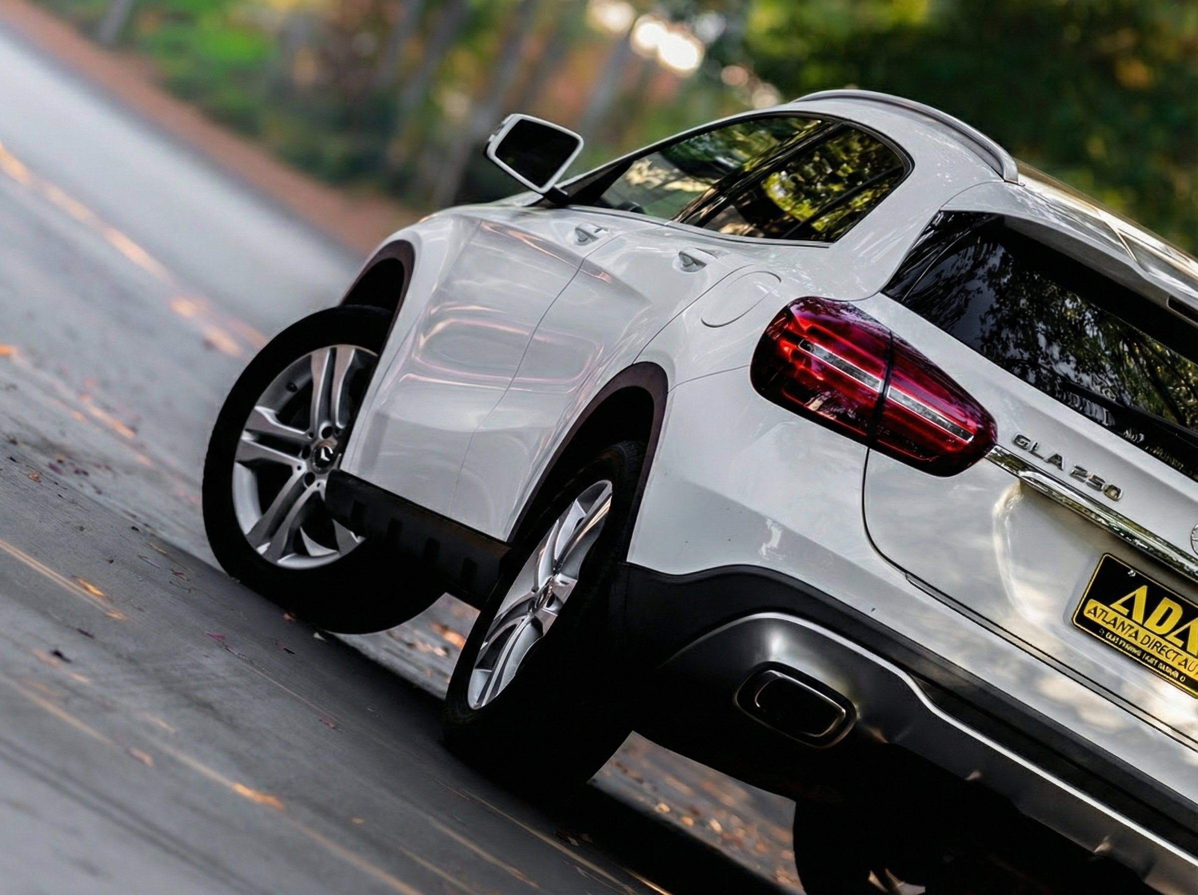 Used 2019 Mercedes-Benz GLA 250 4MATIC w/ Convenience Package image 29