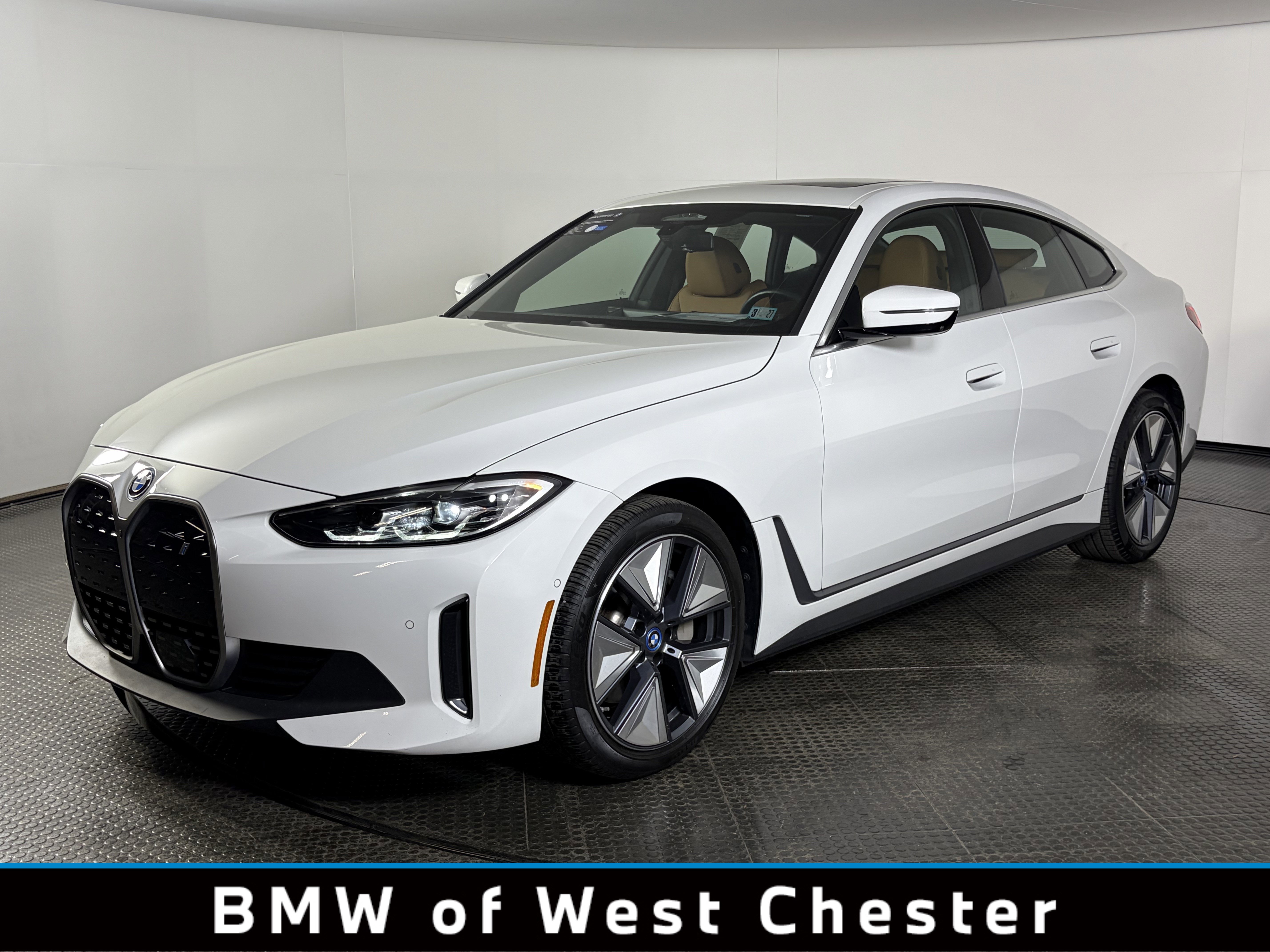 Certified 2023 BMW i4 eDrive35 image 1